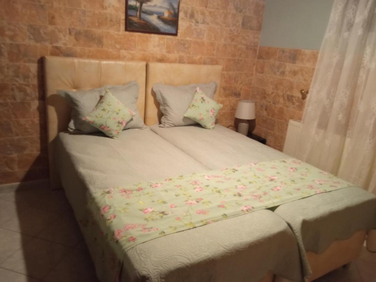 Annas Apartment Sykia Exterior foto