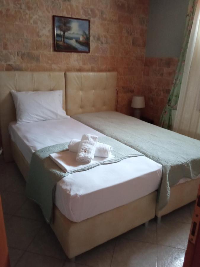 Annas Apartment Sykia Exterior foto